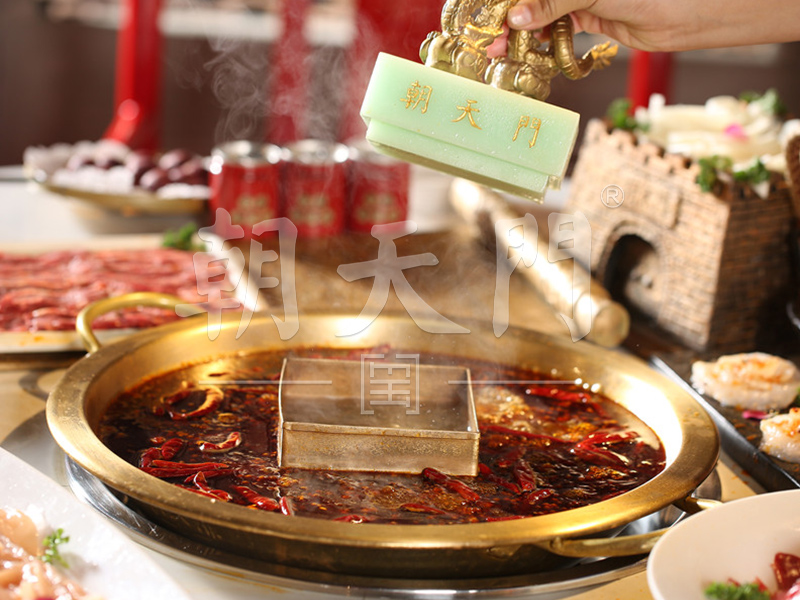 火锅店都是怎样吸引顾客的? 火锅店都是怎样吸引顾客的?